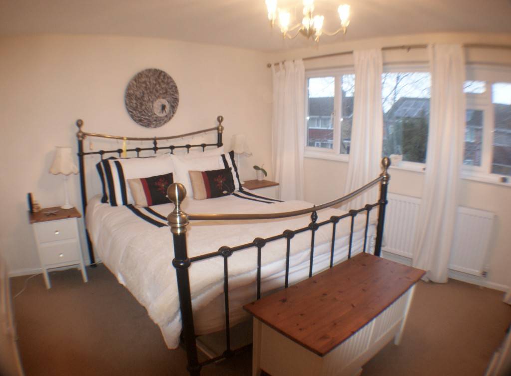 Hardens Mead, Chippenham F1rst Move