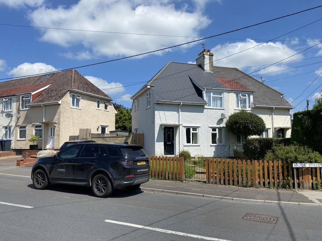 Brook Street, Chippenham F1rst Move