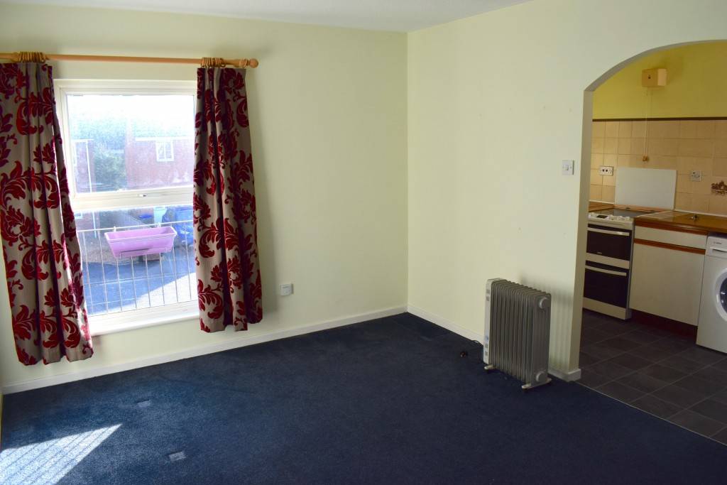 Weavers Crofts, Melksham F1rst Move