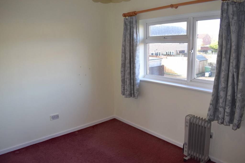 Weavers Crofts, Melksham F1rst Move