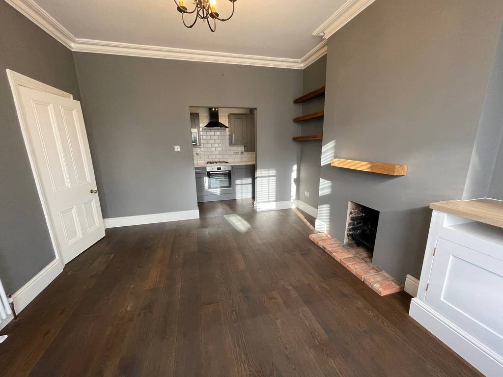 Park Lane, Chippenham F1rst Move